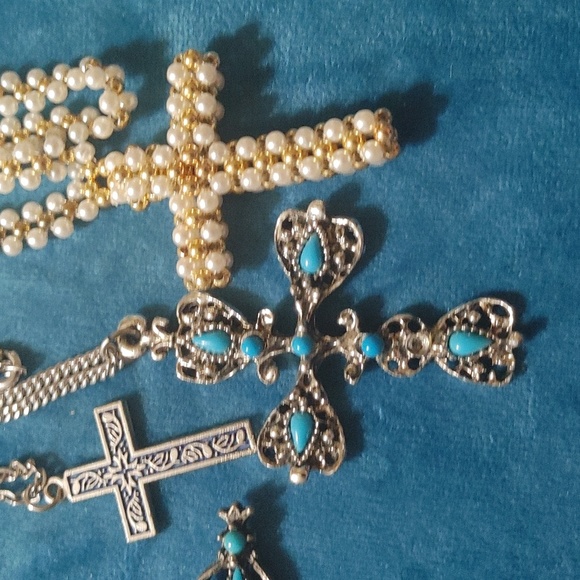 Jewerly Custom | 4 pieces with Necklace | Used Not Sterling Silver - Picture 4 of 4